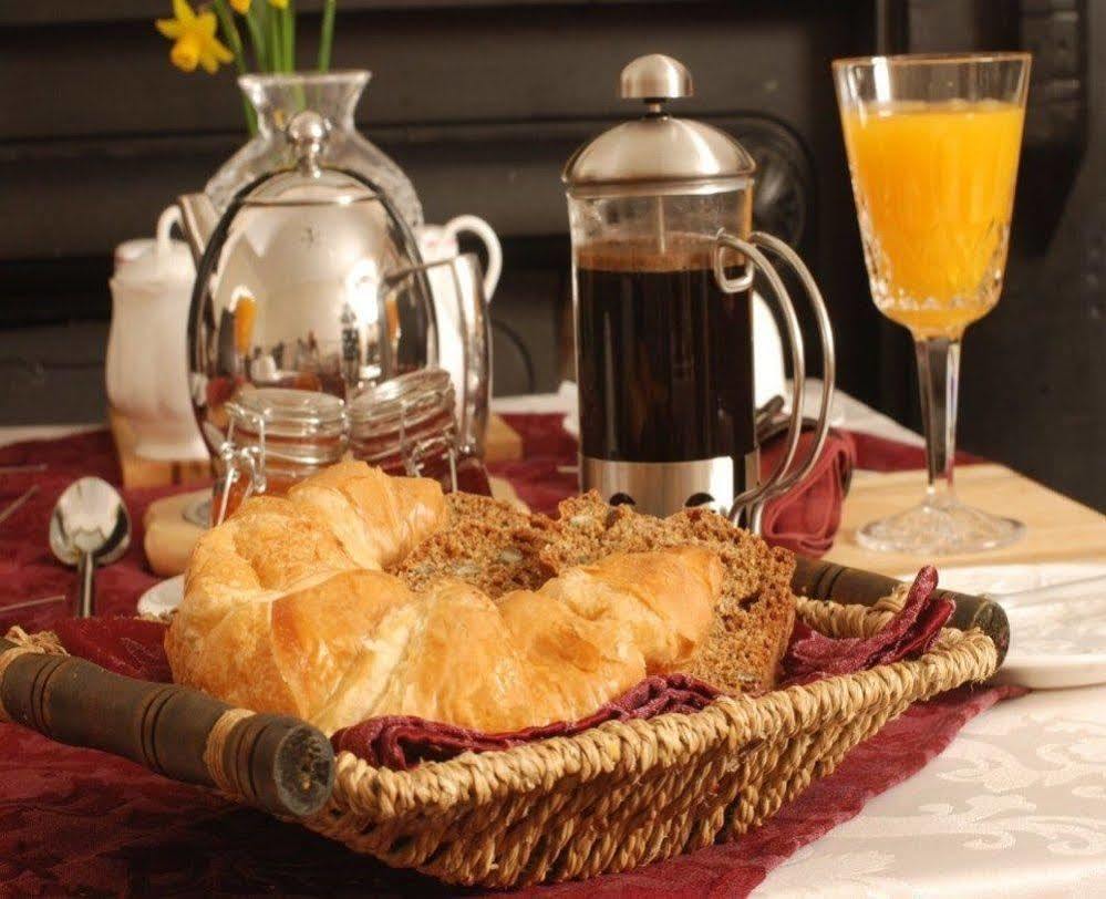 Glenart House Bed & Breakfast ทรามอร์ ภายนอก รูปภาพ